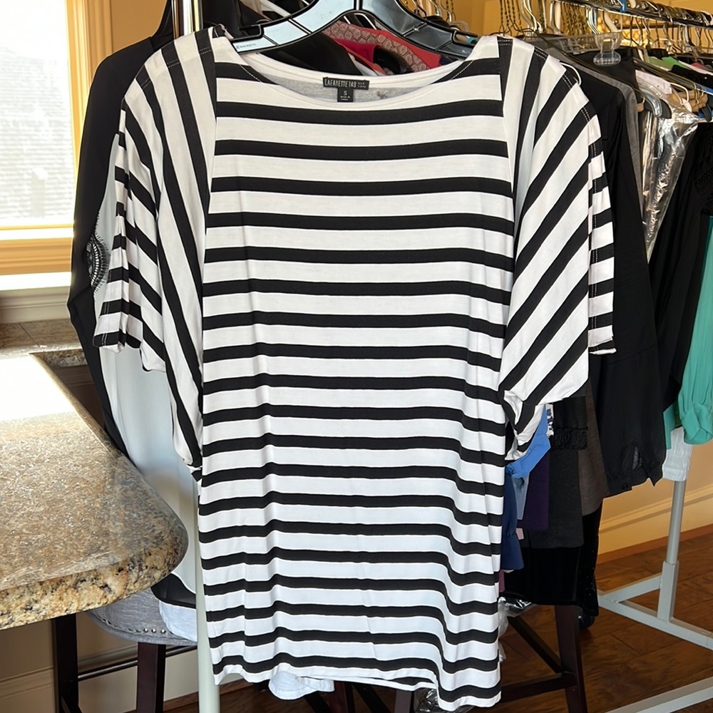 Lafayette 148 New York Black & White Striped Tee w/ Statement Sleeves